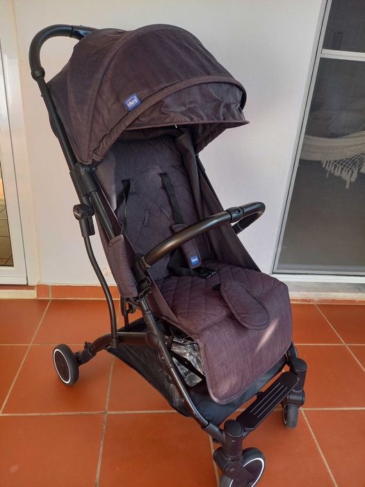 Carrinho de bebé chicco