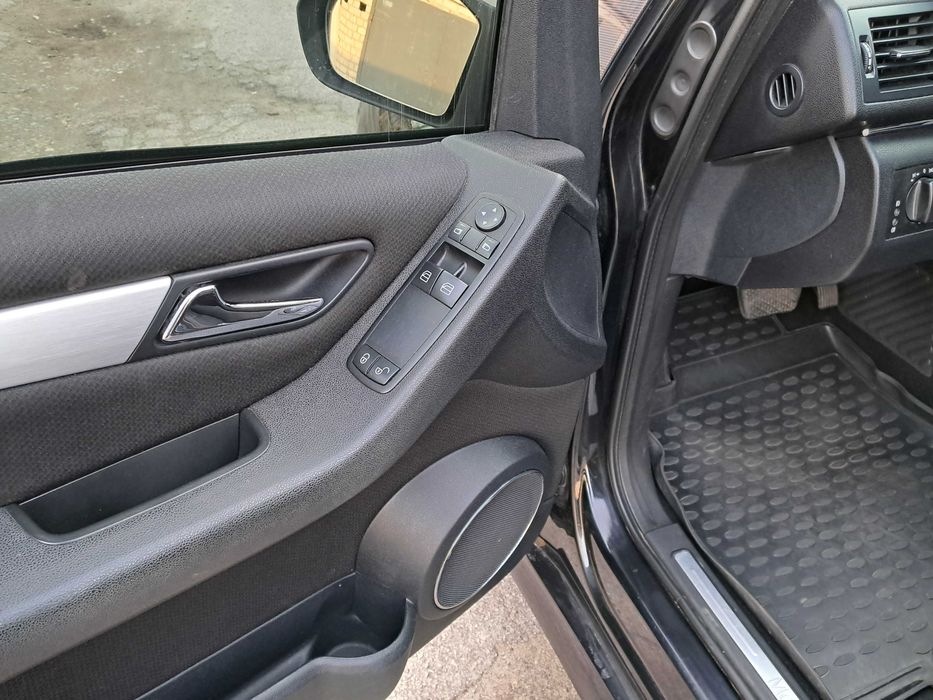 Mercedes b200 дизель