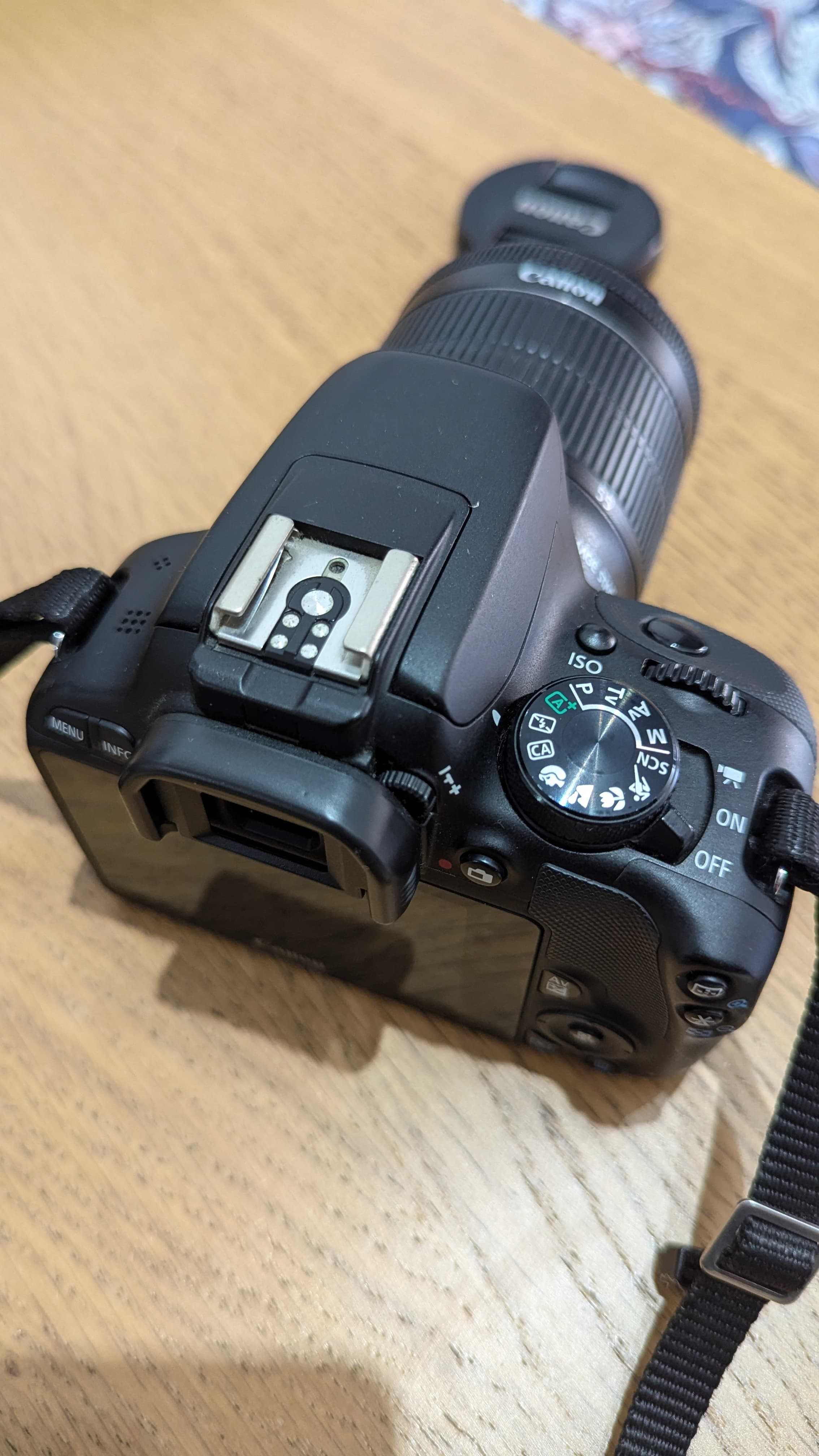 CANON EOS 100D com objetiva EFS 18-55mm