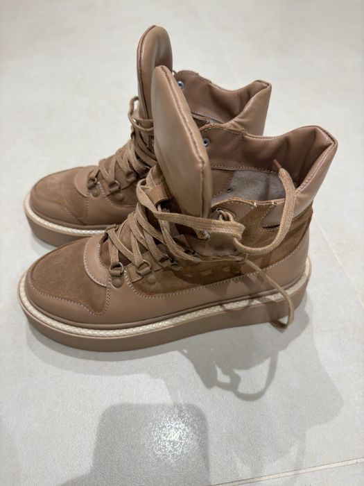 Хайтопи, черевики демісезон.