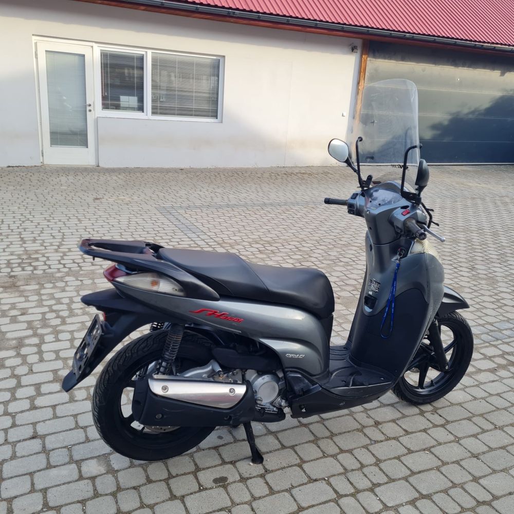 Honda SH 300 rok 2008