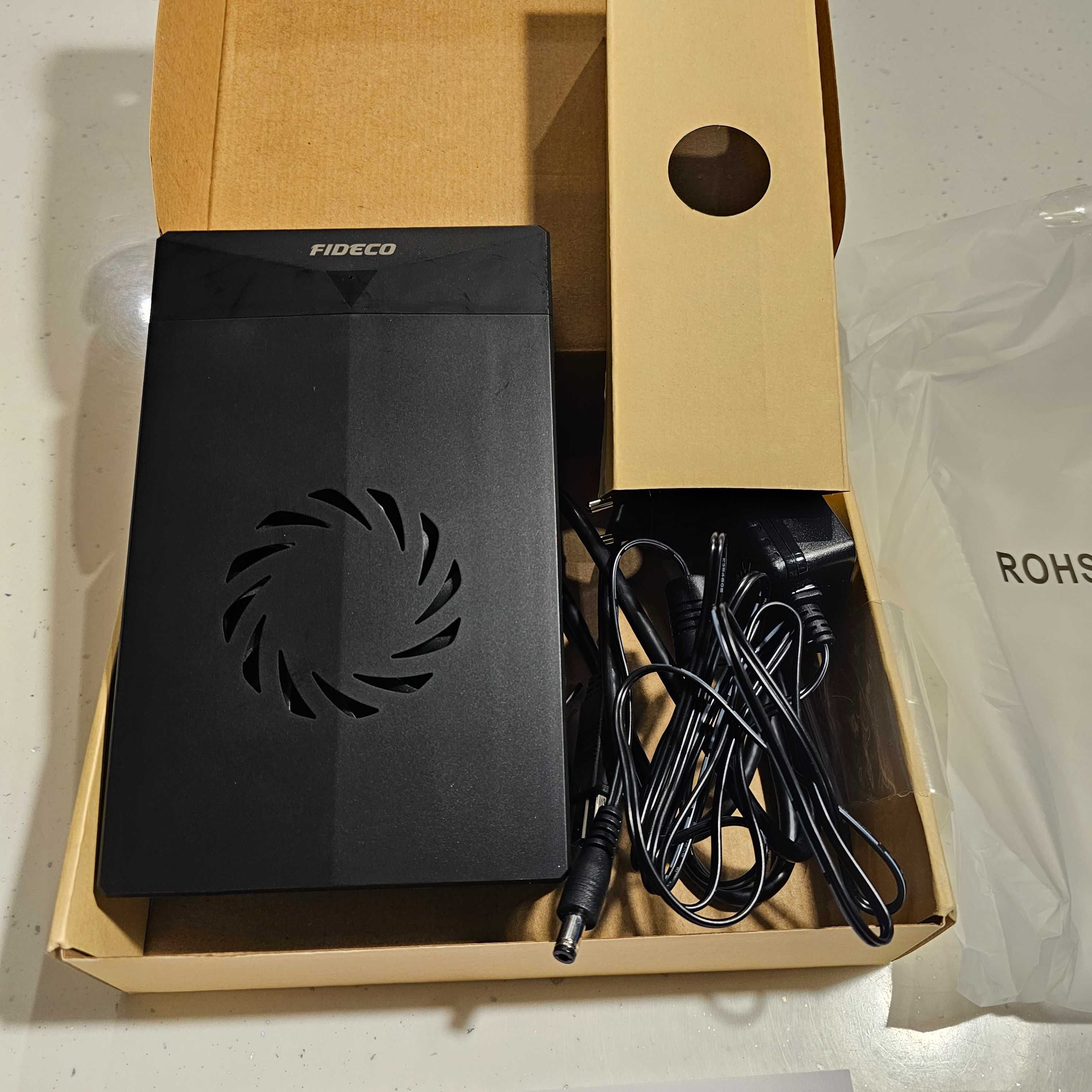 Fideco Obudowa Na Dysk Hdd Ssd 2,5 3,5 Cala  Z Odprowadzaniem Ciepła