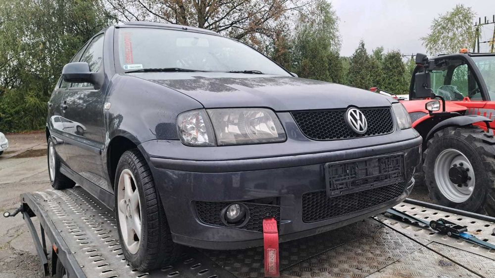 lampy przód kpl  Volkswagen Polo 6N2