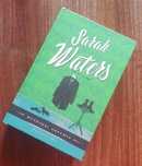 Sarah Waters - Muskając aksamit