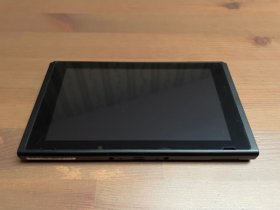 Nintendo Switch + Karta SanDisk Ultra 128GB SDXC + Oryginalne Etui