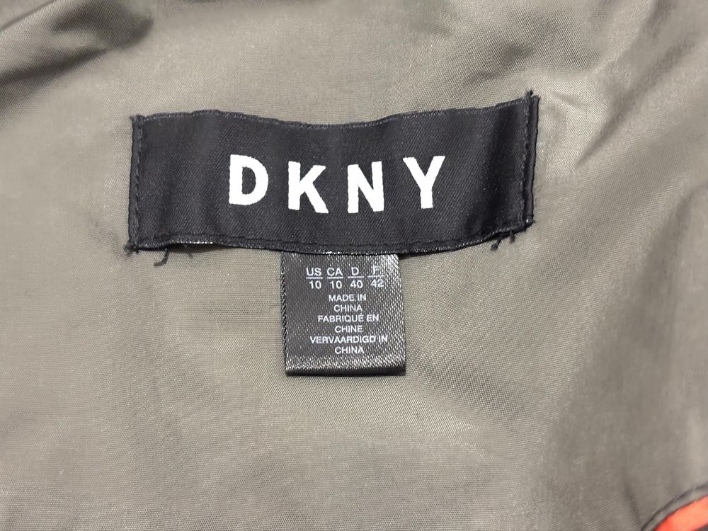 Kurtka z chowanym kapturem DKNY