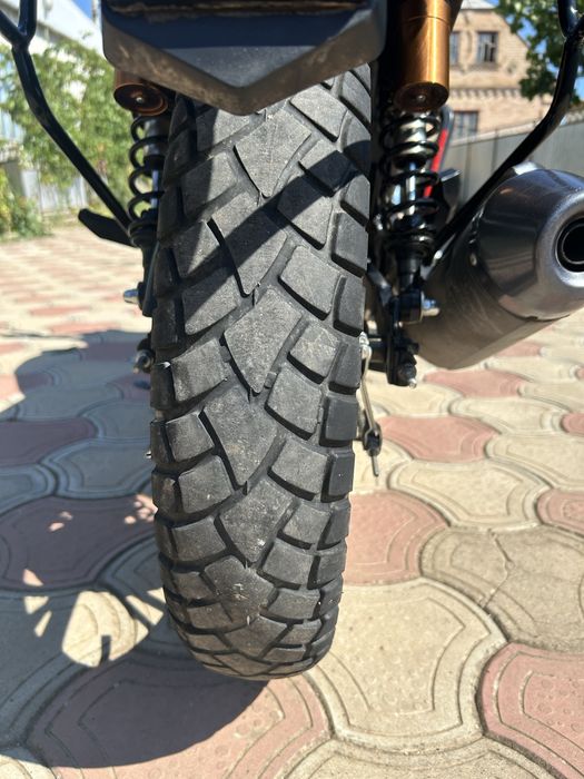 Мотоцикл Lifan 200