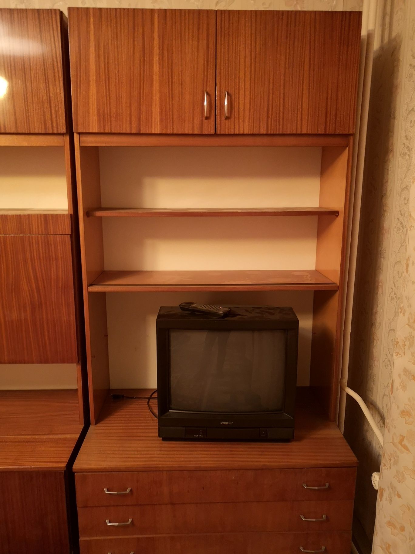 Meblościanka PRL, stół rozkładany stan bardzo dobry
