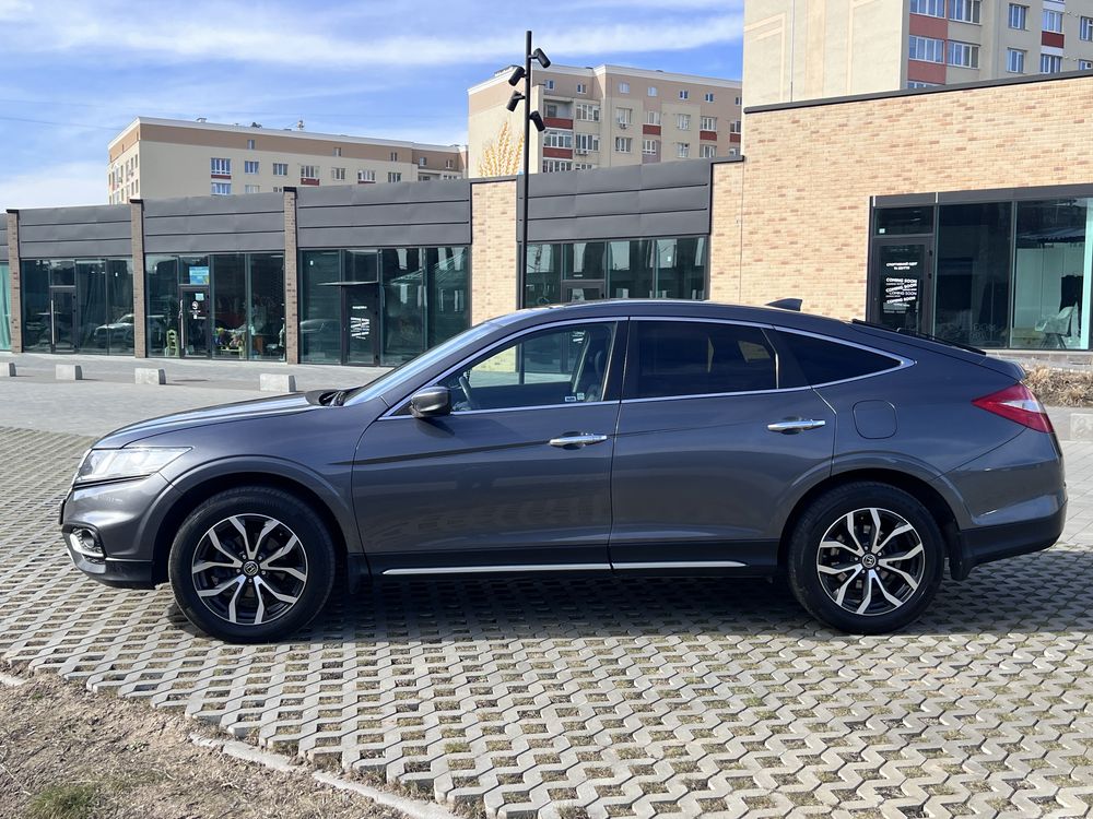 Honda crosstour хонда кростур