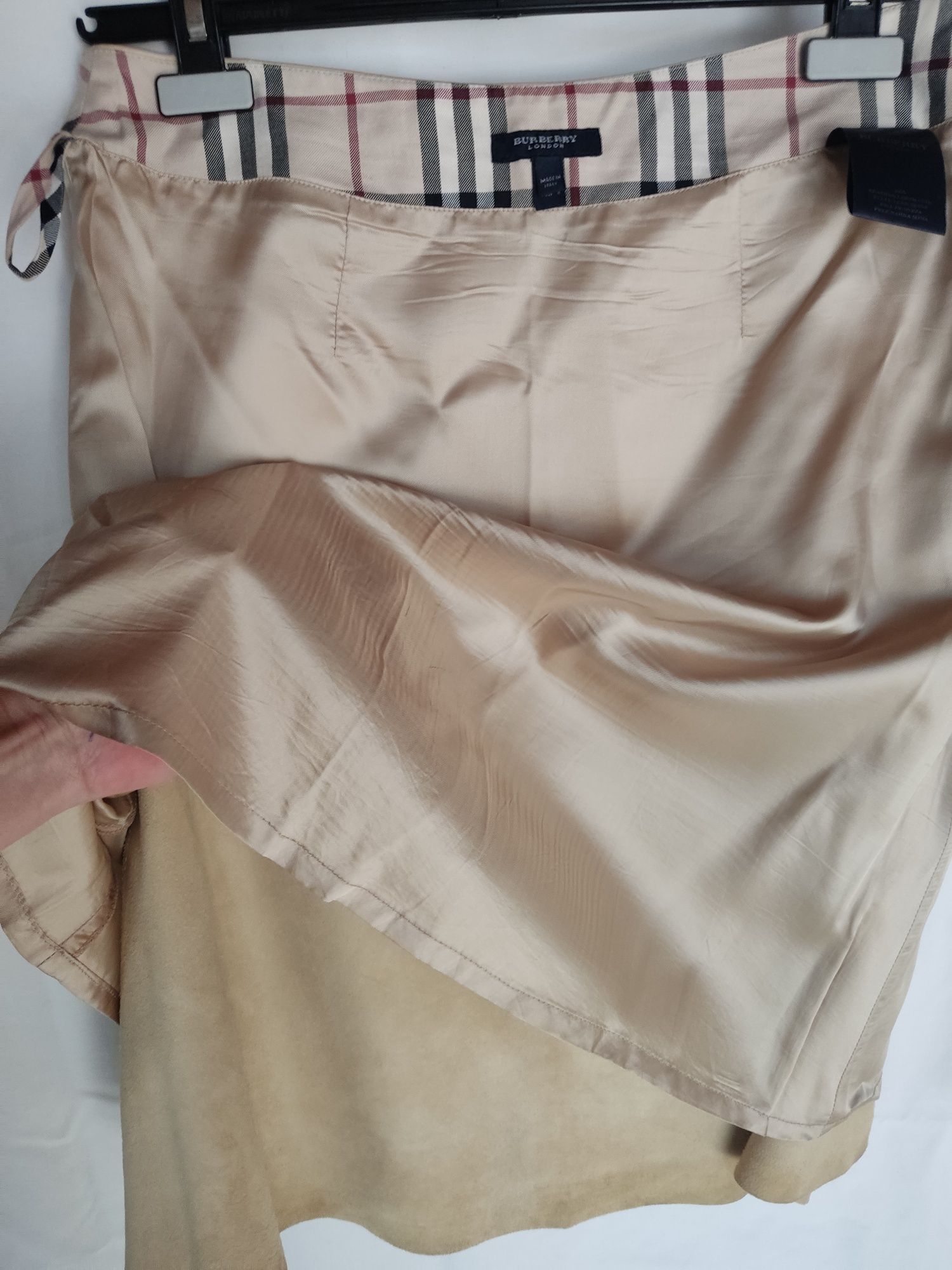 Saia Cabedal Burberry M 38