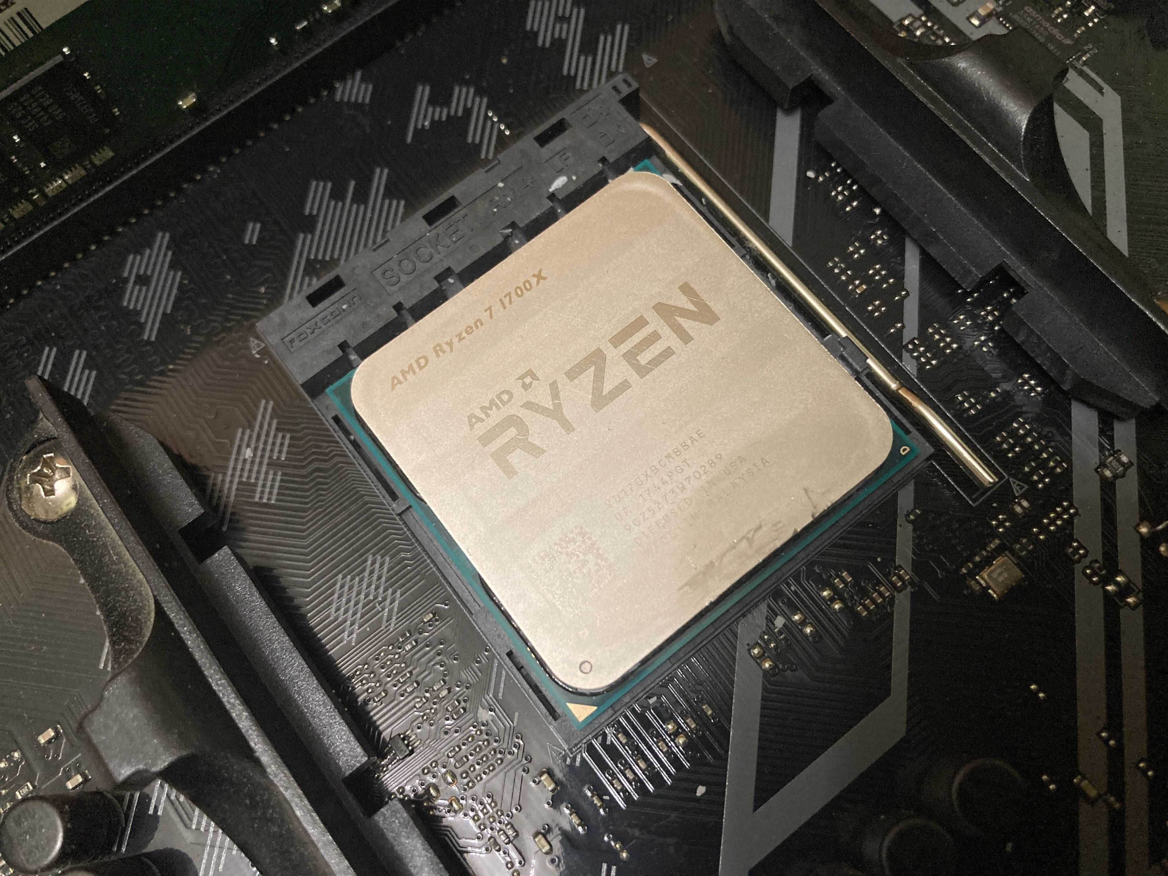 Комлект ПК игровой (Ryzen 7, 32GB DDR4)