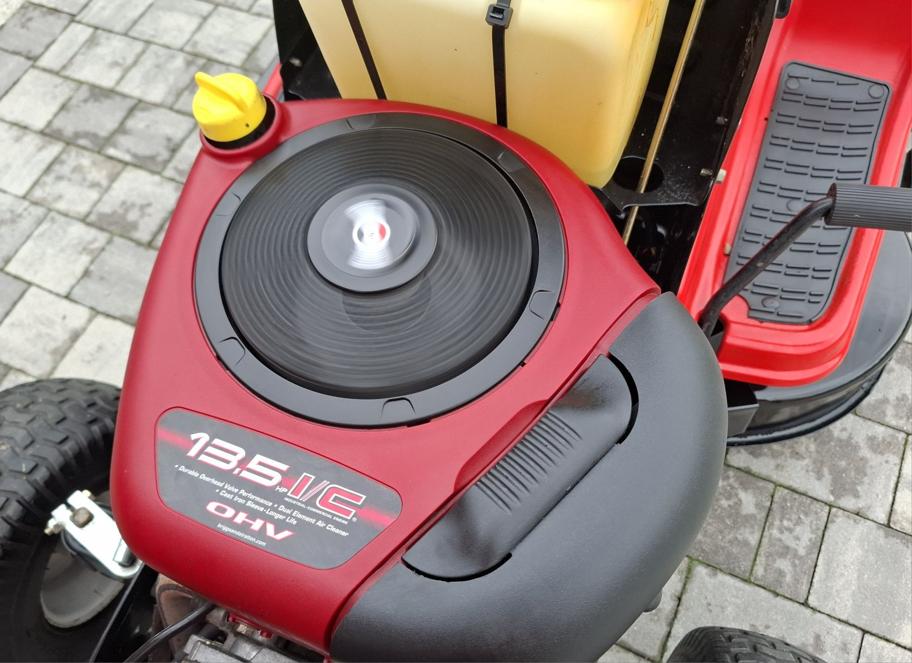 Traktorek Kosiarka EFCO Kommand 92/13.5T Oleo-Mac MTD Briggs&Stratton