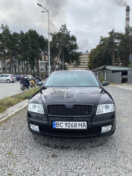 Продаю автомобіль