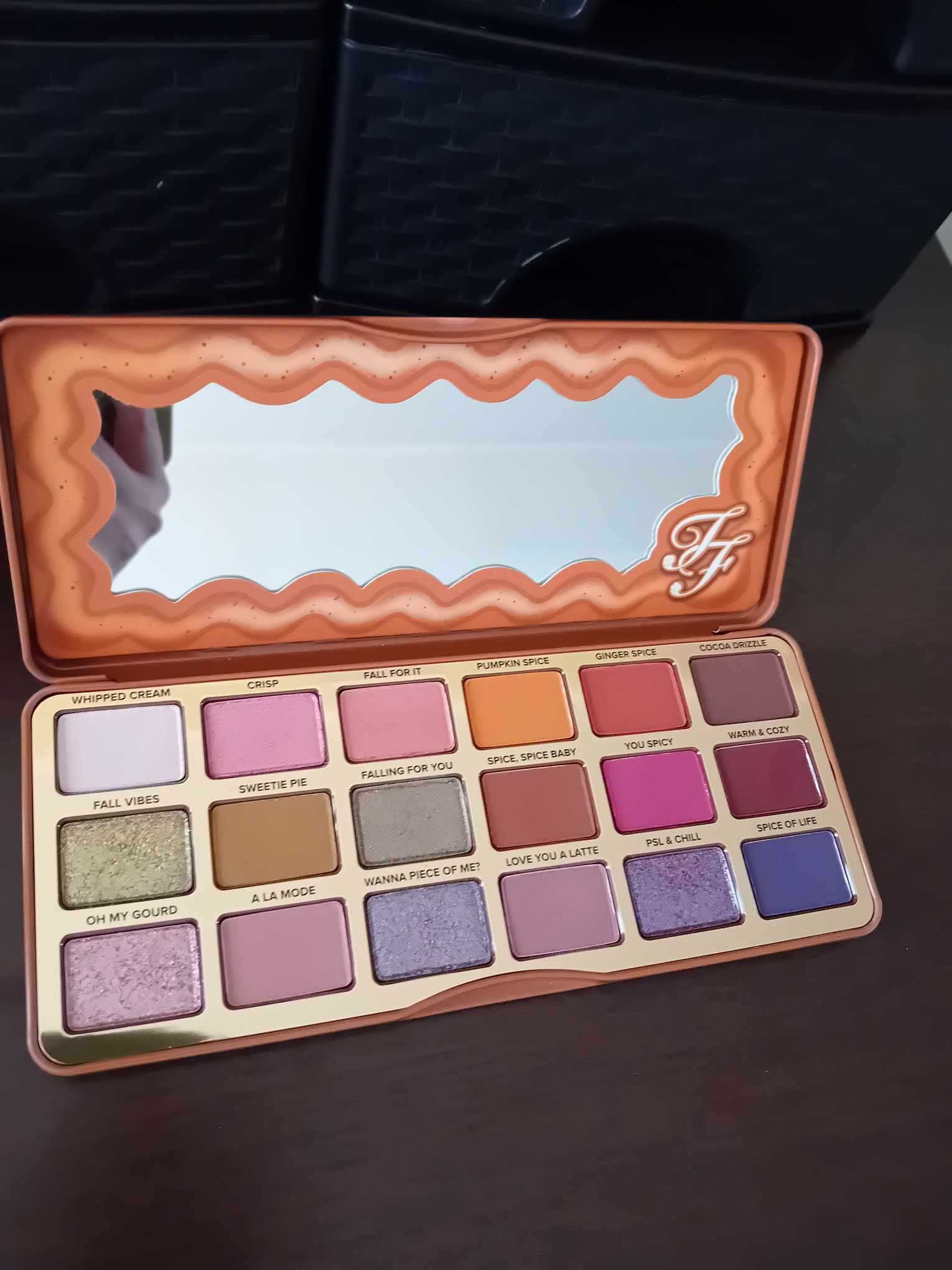 Too Faced - Pumpkin Spice