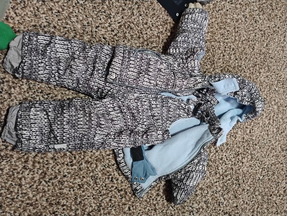 Віддам одяг на хлопчика від 1 року до 2 років