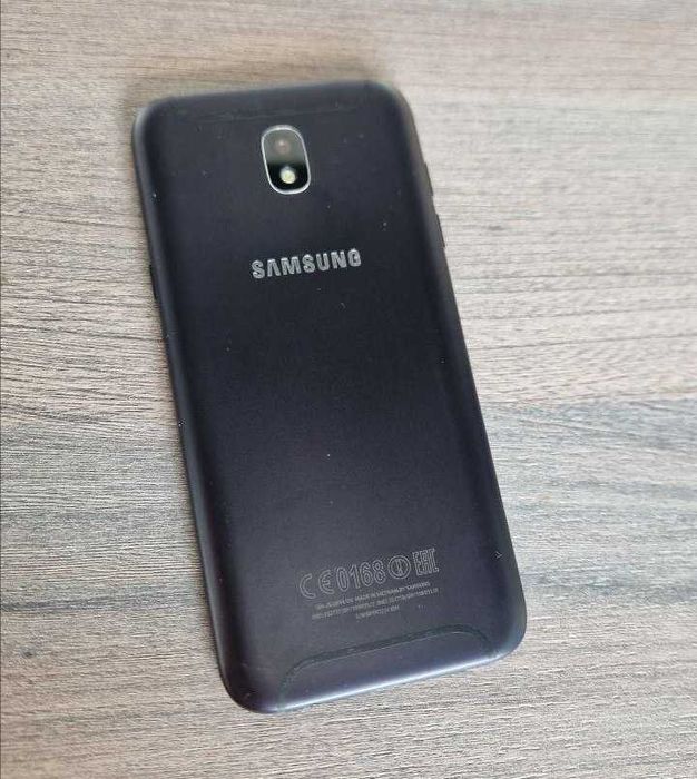Мобільний телефон Samsung Galaxy J5 (2017) SM-J530FM/DS