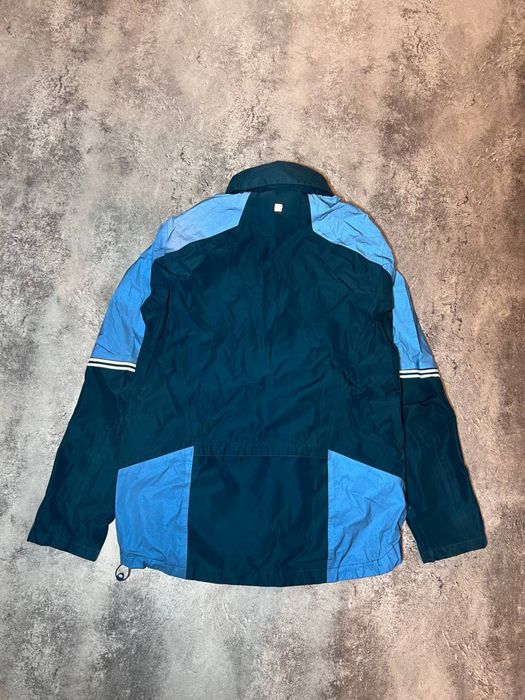 Куртка ветровка Mountain Warehouse  ( в мешочек)