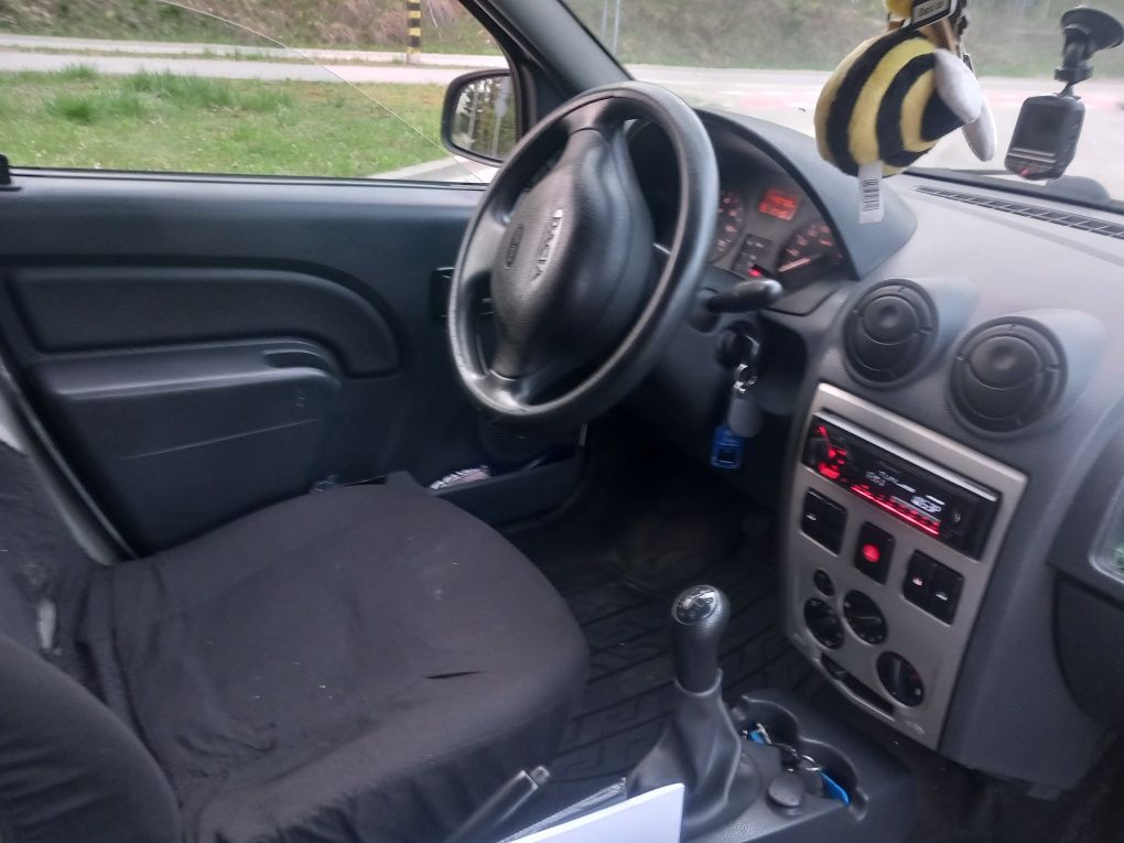 Dacia Logan 2010r po wymianie silnika z przebiegiem 170 tys. Km