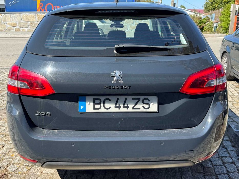 Peugeot 308 SW 1.5 hdi 2019/12 MOTOR AVARIADO