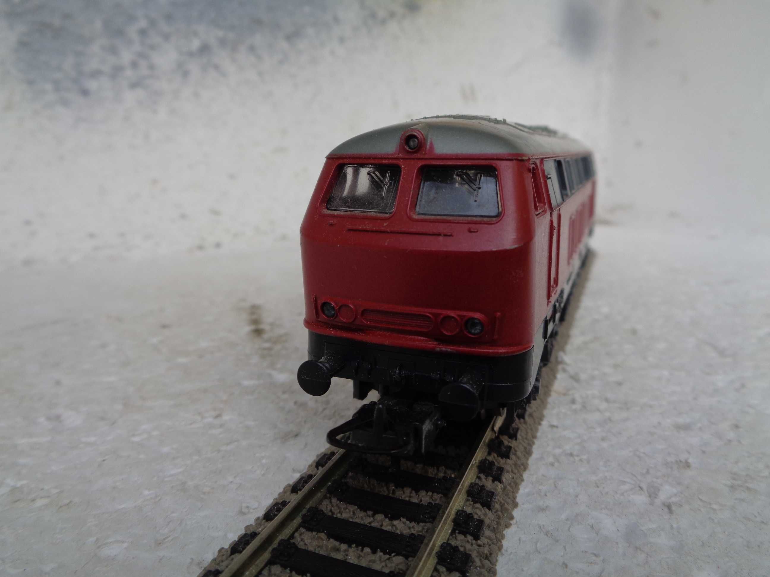 1:87 LIMA Locomotiva diesel da DB V216 comboio