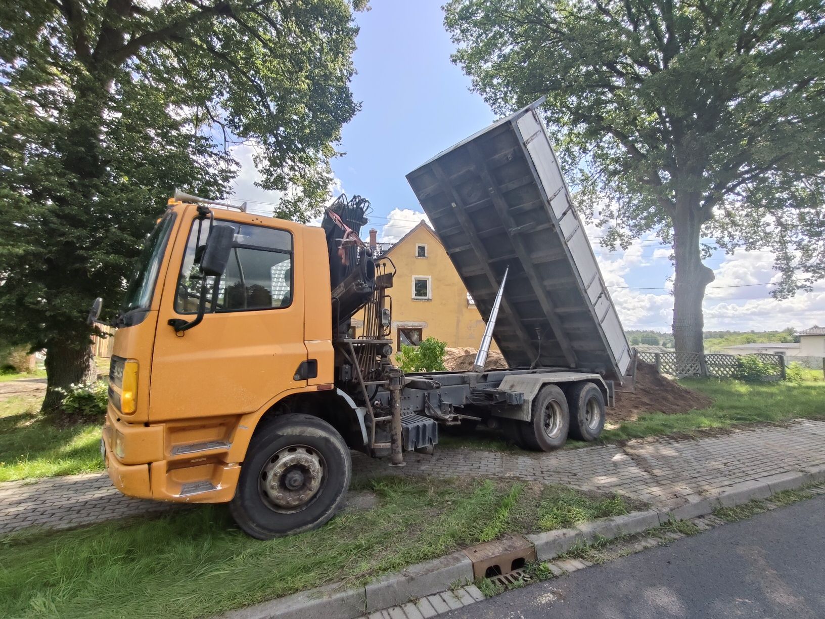 Daf CF75 wywrotka HDS sprawny, jeżdżący, kiper 3 strony,