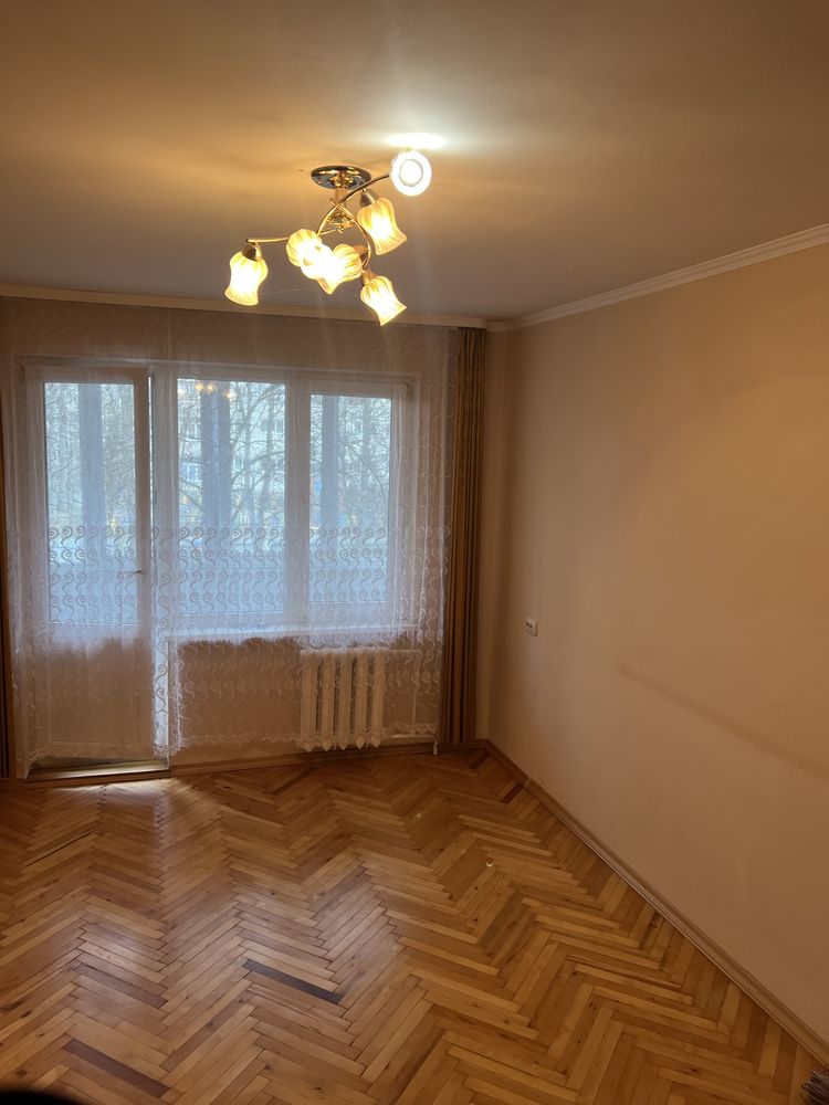 Продаж 2-кім.квар.43.1кв.м.вул. Наукова.Ціна:56000$.