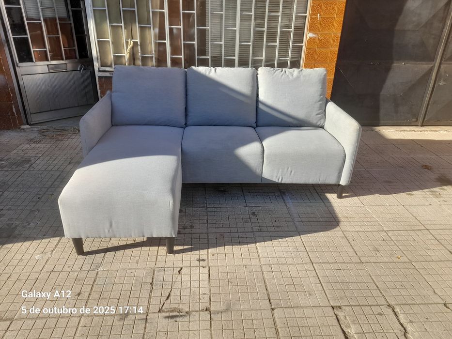 Sofá 3 lugares chaise longue Ikea Angersby