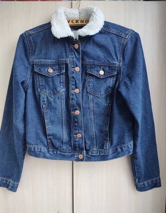 Джинсовая куртка