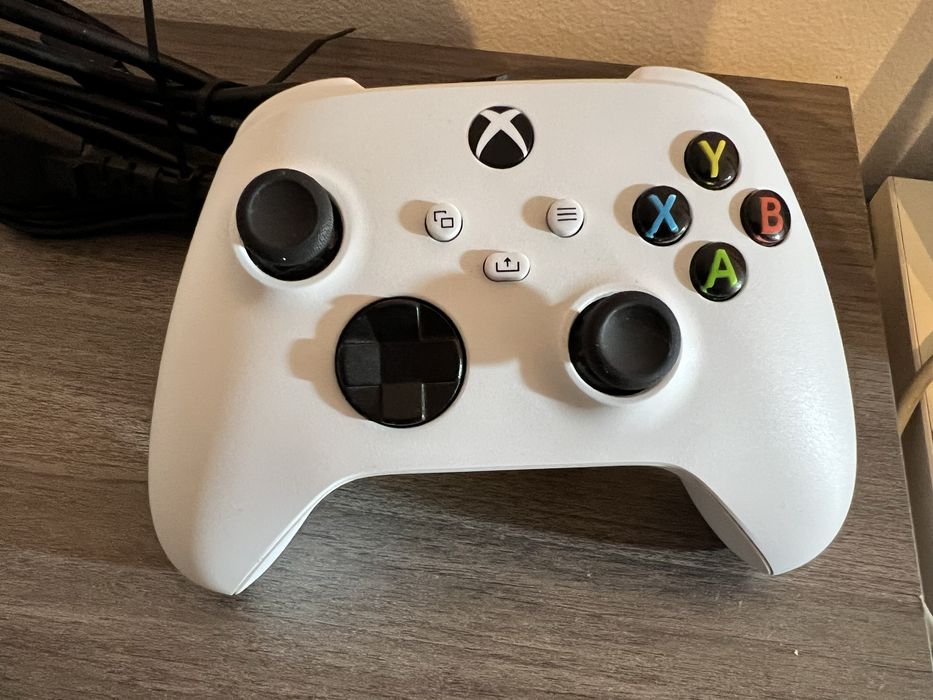 Xbox One S 1TB Pad series X