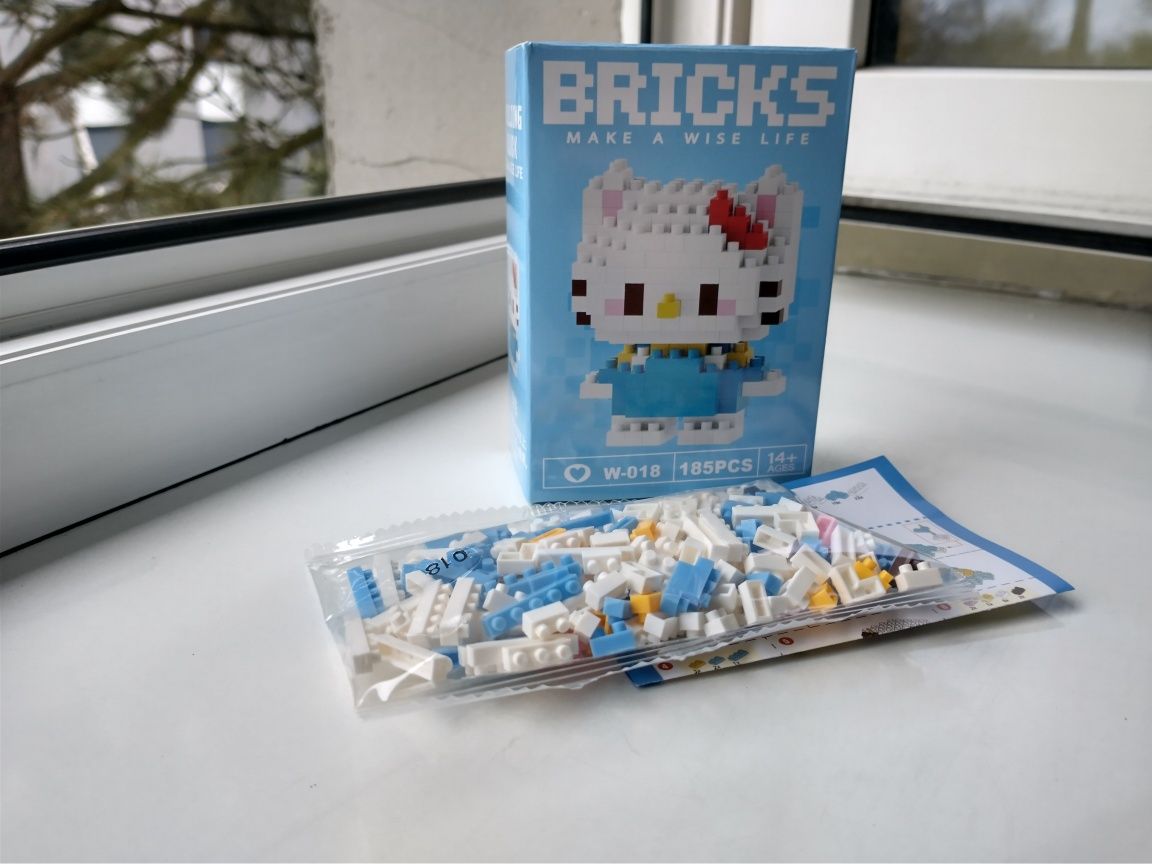 Klocki figurka 3d lego Bricks Hello Kitty niebieski kawaii