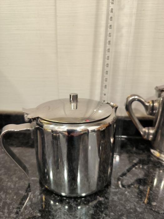 Bules para chá como novos