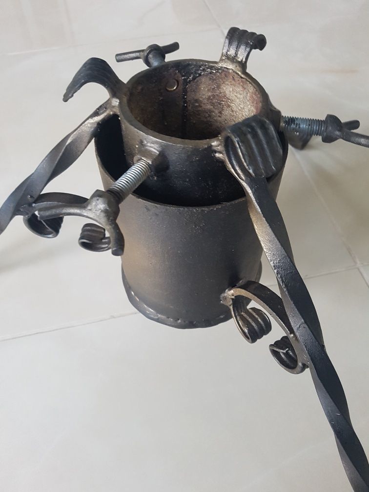 Stojak do choinki masywny, metalowy ciężki