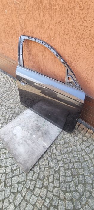 Prawe dzwi Audi A4B8 LZ7L