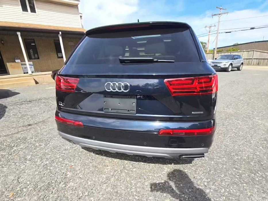 Audi Q7 2018 2.0 Premium Plus