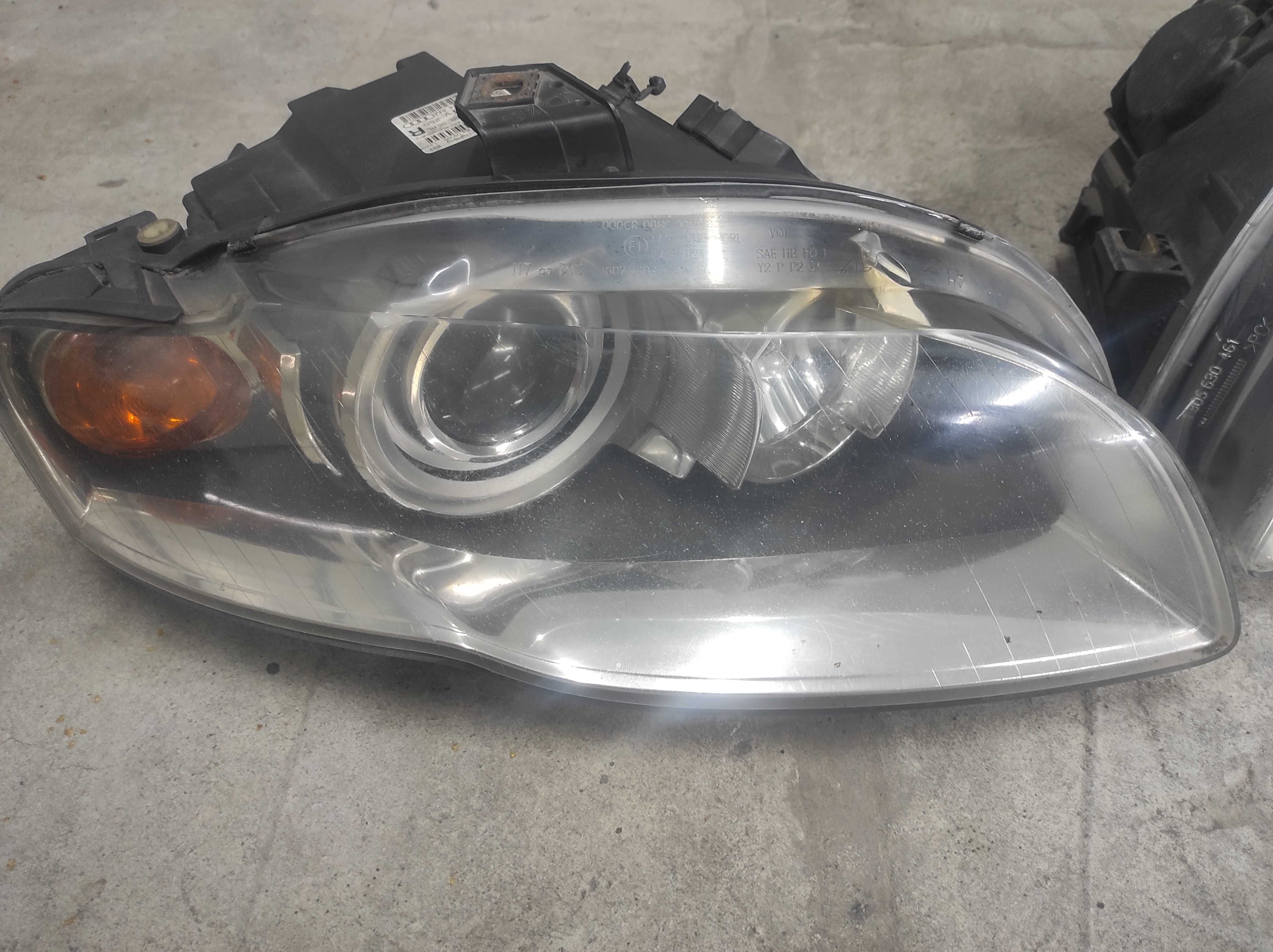 Audi a4 b7 Lampy Przód Xenon
