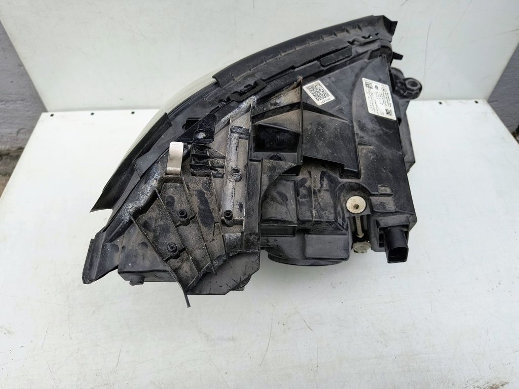 Mercedes W213 E-klasa 16-20 - Reflektor lewy LED Multibeam EUR.