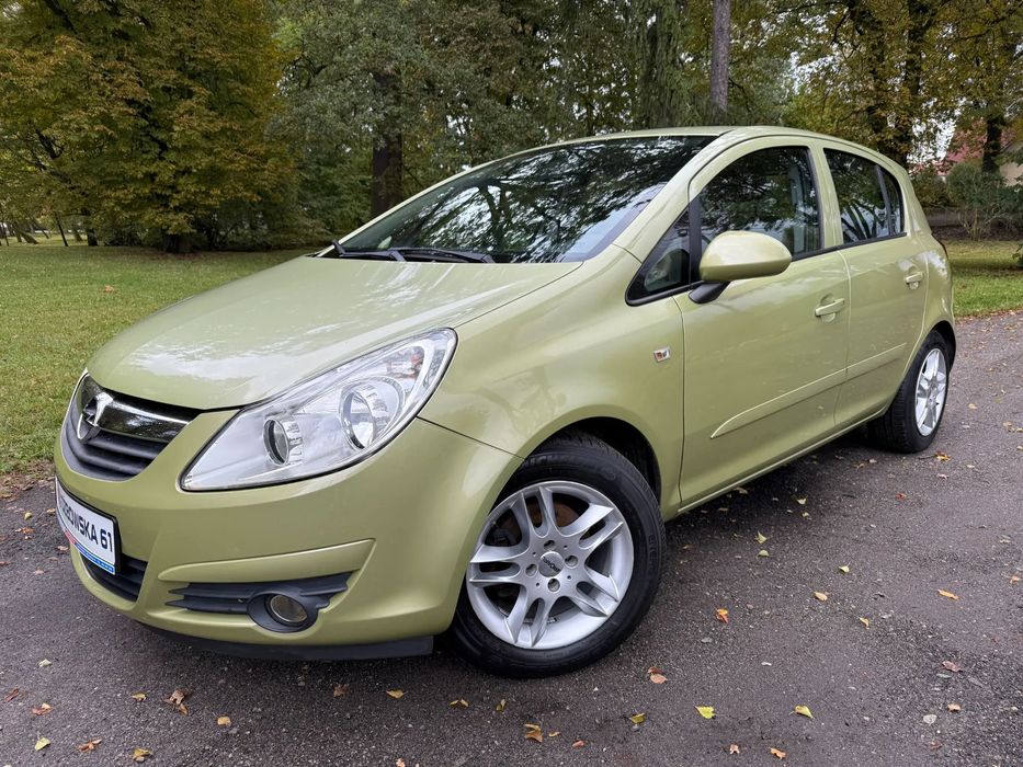 Opel Corsa 1.4-16V 5dzwi grzana kierownica niski przebieg opłacony z Niemiec