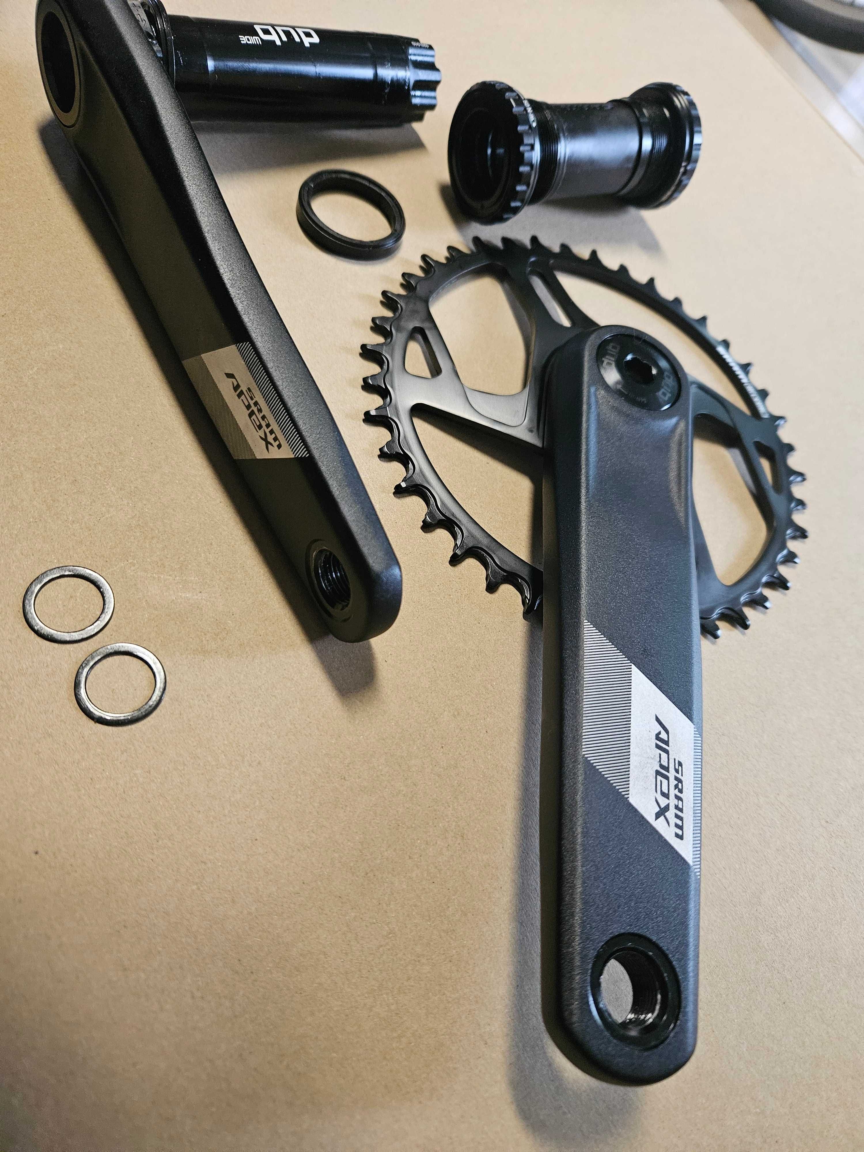 Korby + suport SRAM APEX D1 Dub Wide 175mm 1x12 OEM