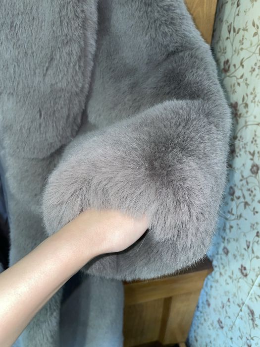 Шуба еко хутро h/m