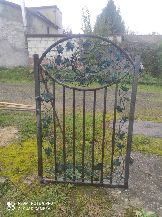 Brama i furtka bez słupków