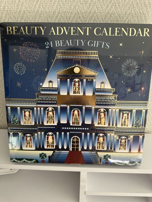 Адвент календар