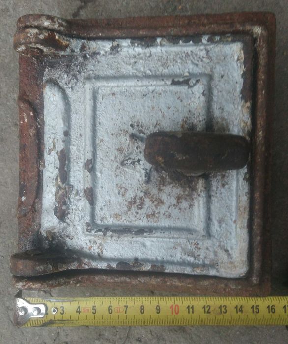 Чугунные дверцы для печки заслонка колосники СССР. Комплект для печки.