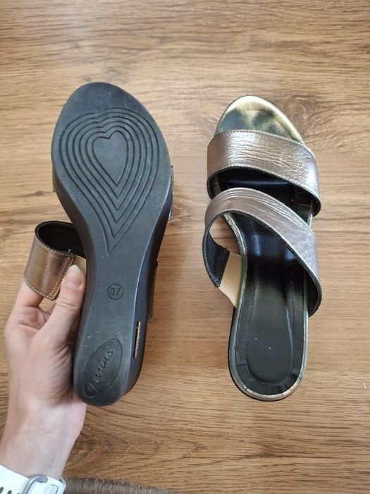 Lekkie sandaly damskie