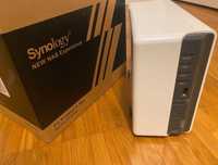 NAS Synology DS209 на 2 HDD диска, состояние нового