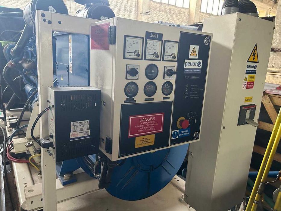 Дизельний генератор 640 кВт/800 кВА, бу