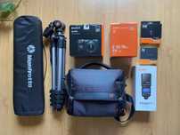 Zestaw Sony A6400 + 2 obiektywy + lampa – jak nowy