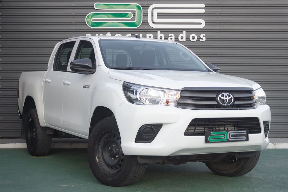 Toyota Hilux 2.4 D-4D 4WD CD CM