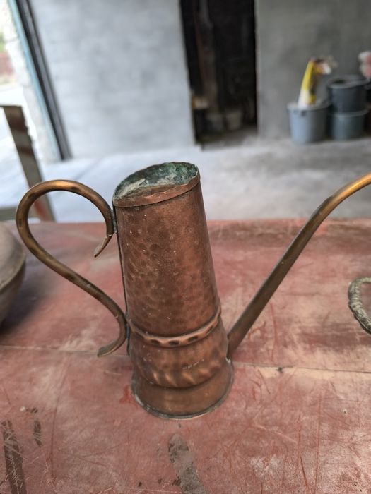 Conjunto de 3 peças vintage, 2 em cobre e 1 em latão.