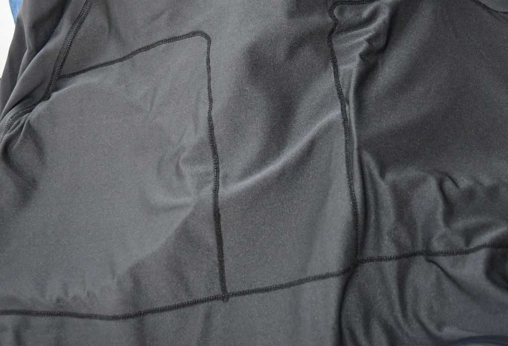 Sportowy top Reserved z gąbkami  nowy z metką