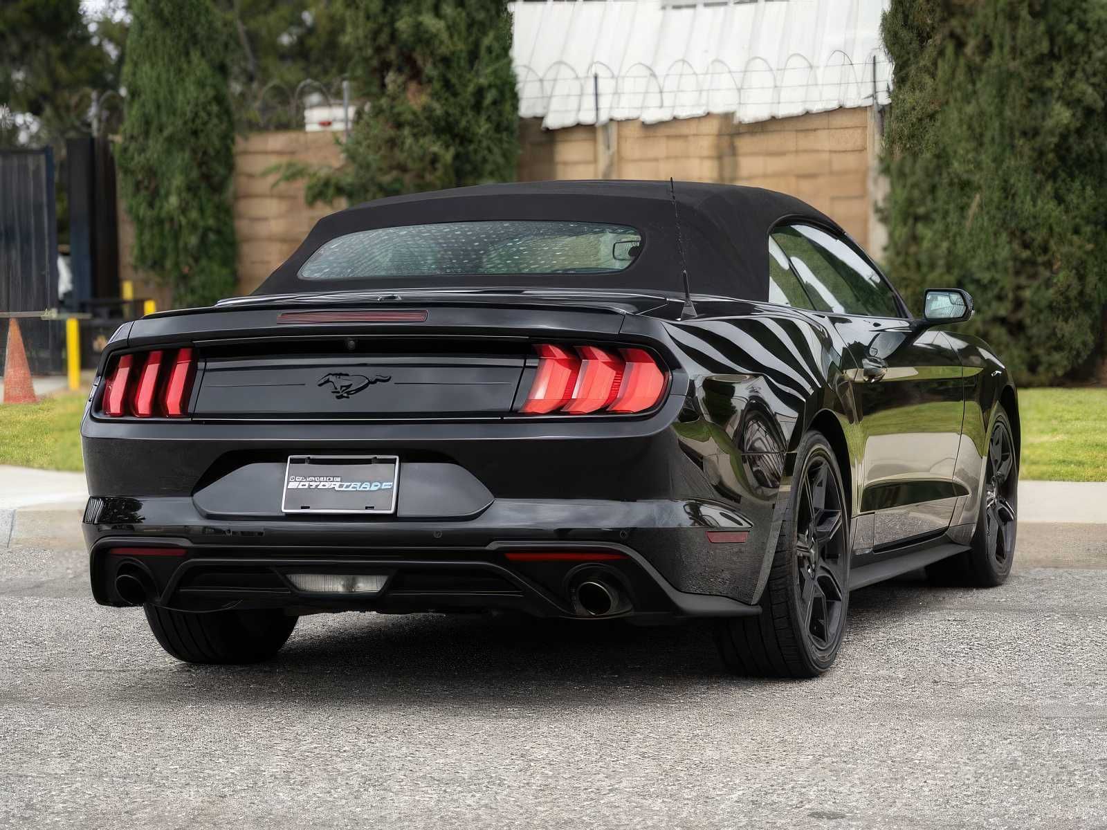 2020 Ford Mustang EcoBoost